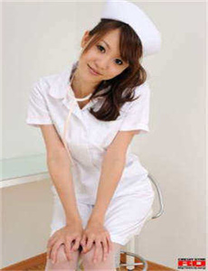 三上悠亜